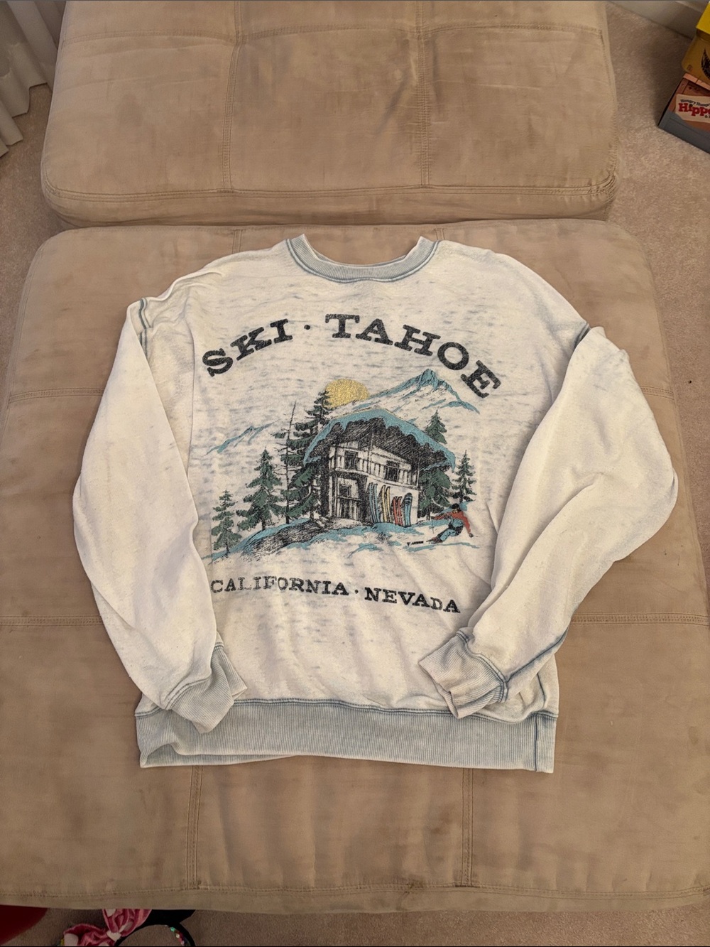 Ski Tahoe Graphic Crewneck Long Sleeve Sweatshirt - White/Light Blue